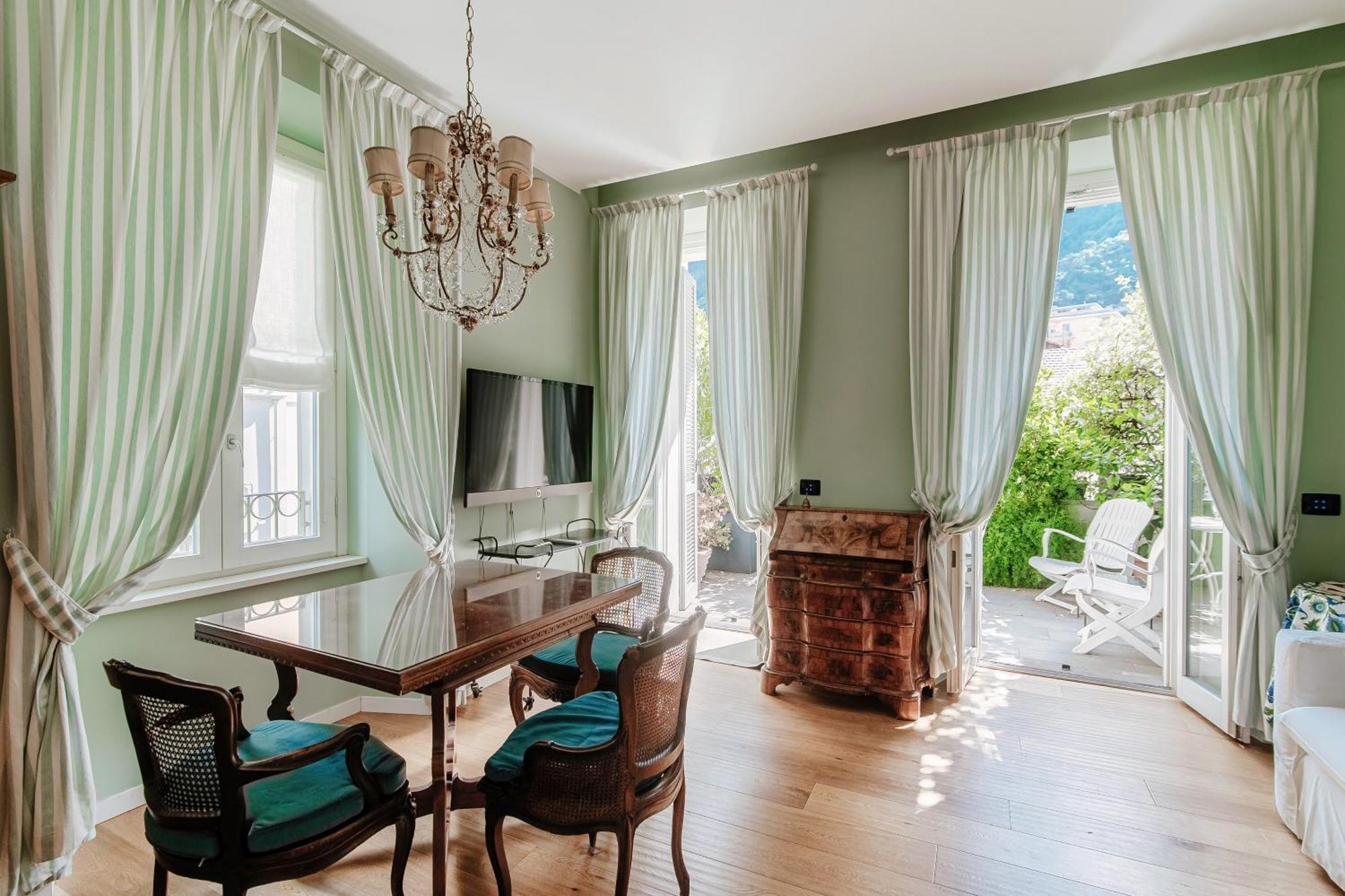 Green Home 65 - The House Of Travelers โกโม ภายนอก รูปภาพ