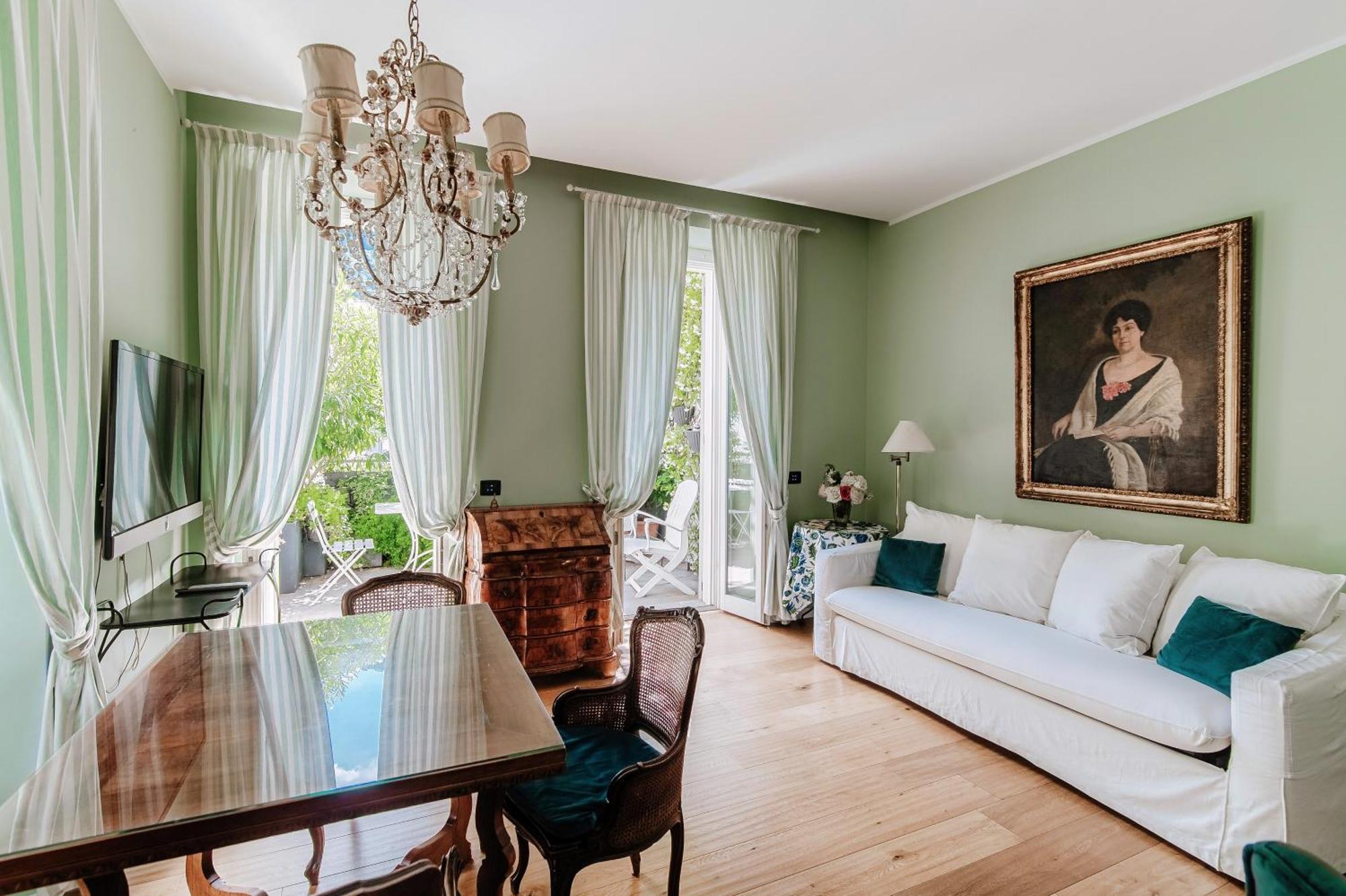 Green Home 65 - The House Of Travelers โกโม ภายนอก รูปภาพ