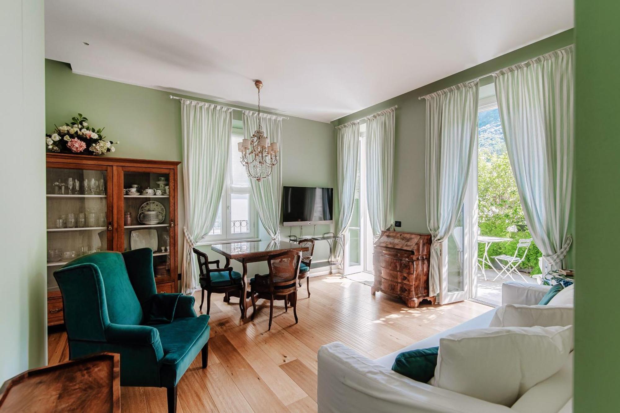 Green Home 65 - The House Of Travelers โกโม ภายนอก รูปภาพ